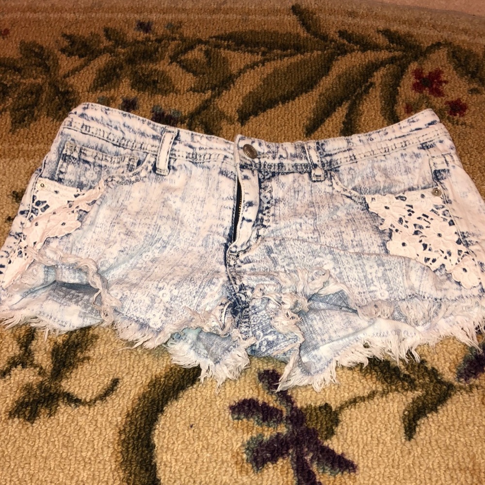 Light washed denim shorts